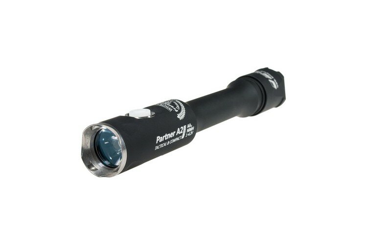 Фонарь ручной Armytek Partner A2 v3 XP-L