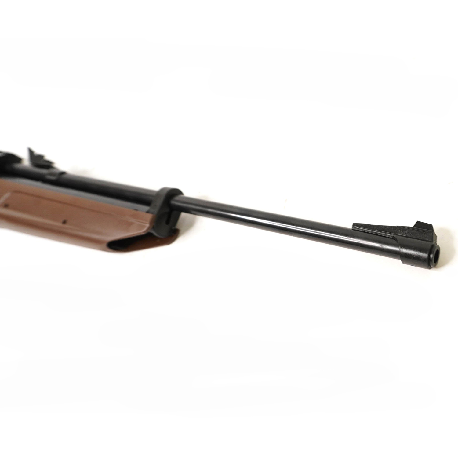 Пневматическая винтовка Crosman 760 B (коричневая, пластик, накачка), калибр 4,5 мм