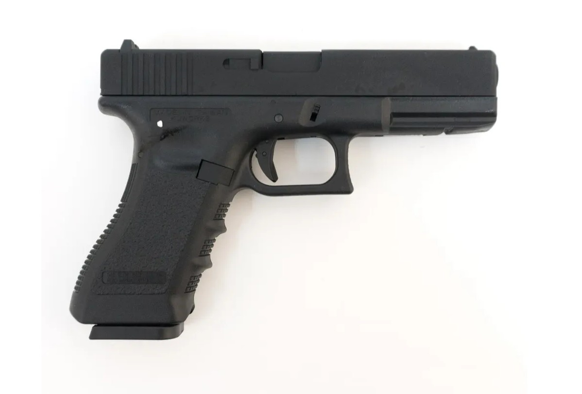 Пистолет страйкбольный KJW Glock 18, KP-18.CO2-BK